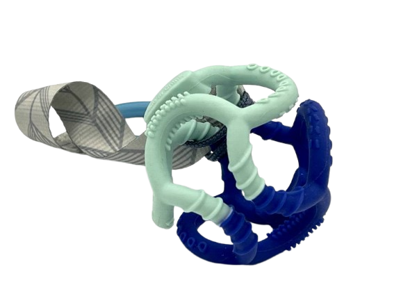 OgoBolli Clippi: Teether Ball for On-the-Go Play – OgoSport